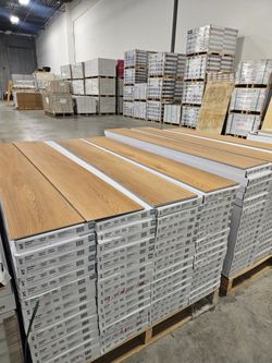 7MM VINYL PLANK $1.49SF