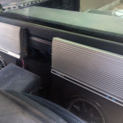 Car Amplifiers Subs Wires Kit Box TVs 