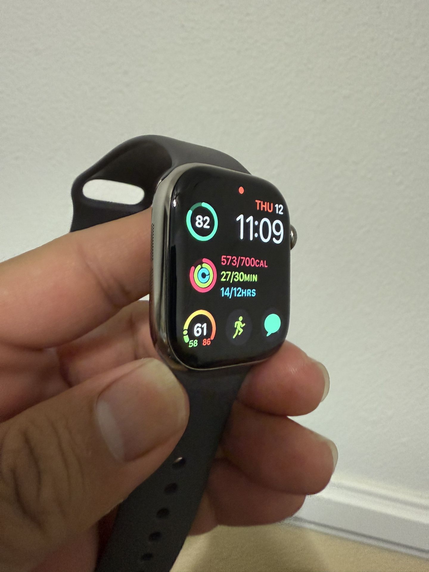 Apple Watch Series 10 42mm Natural Titanium