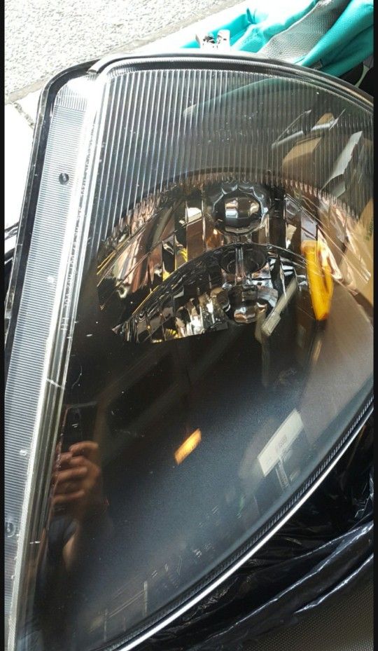 2000-2005 Eclipse Headlight L