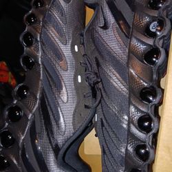 Air Max DN
