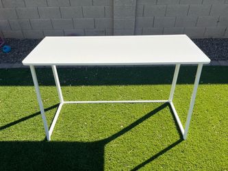 Folding computer desk