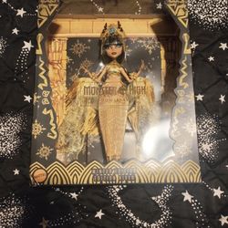 Cleo Holiday Monster High Doll