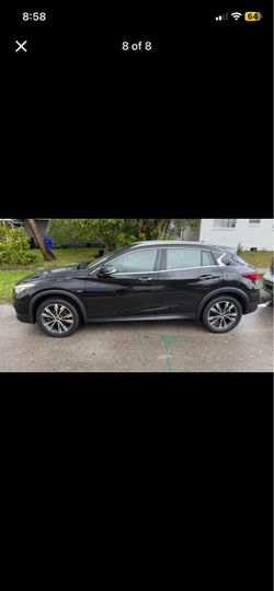 2017 infiniti QX30