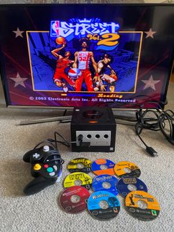 Nintendo Game Cube Bundle