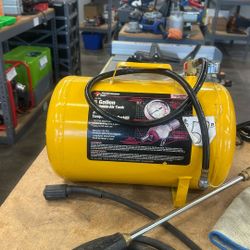 5 GALLON PORTABLE AIR TANK 