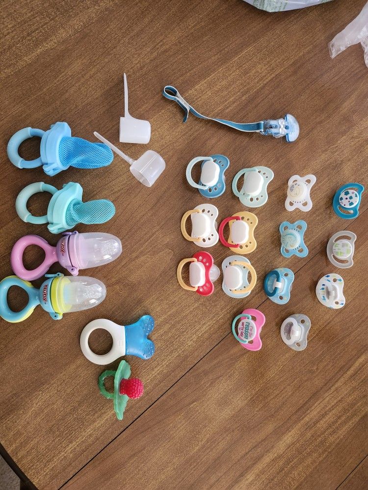 Teethers, Binkies, And Fresh Food Feeders