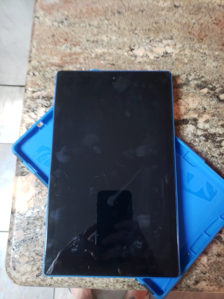 Amazon Fire 10" Tablet