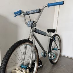 F-CKING AWESOME  X CULT 26"  BMX CRUISER