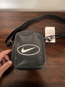 Supreme/Nike Leather Shoulder Bag 100$ OBO