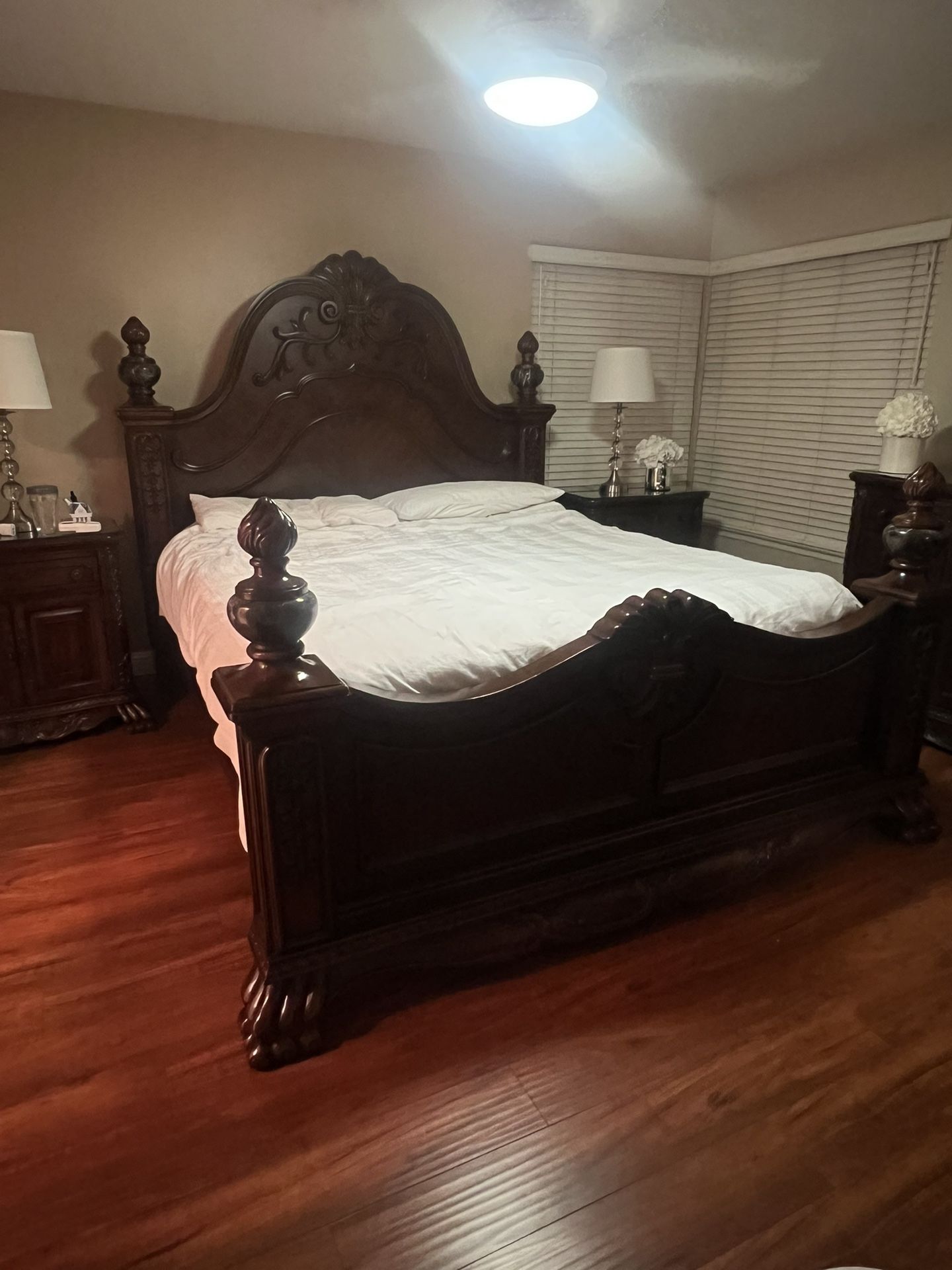 King Size Bed