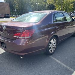 2008 Toyota Avalon