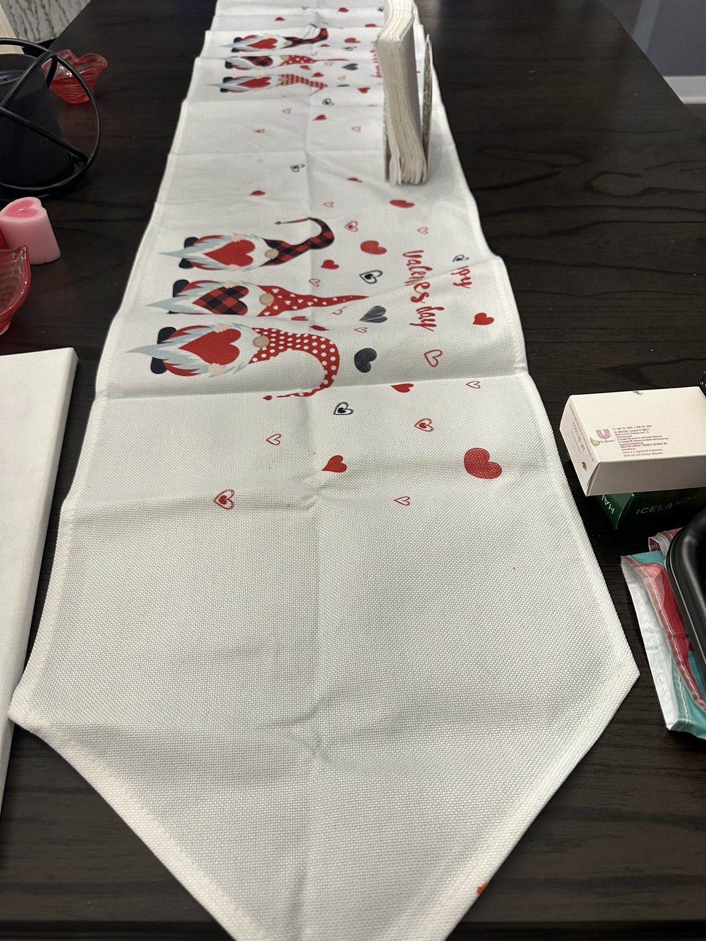 Valentine Table Runner
