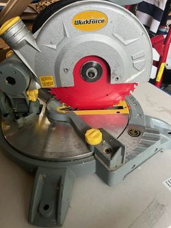 Workforce 10.5 Amp 8-1/4" Compound Miter Saw with blade