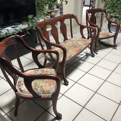 Early 1900s Antique Parlor Set