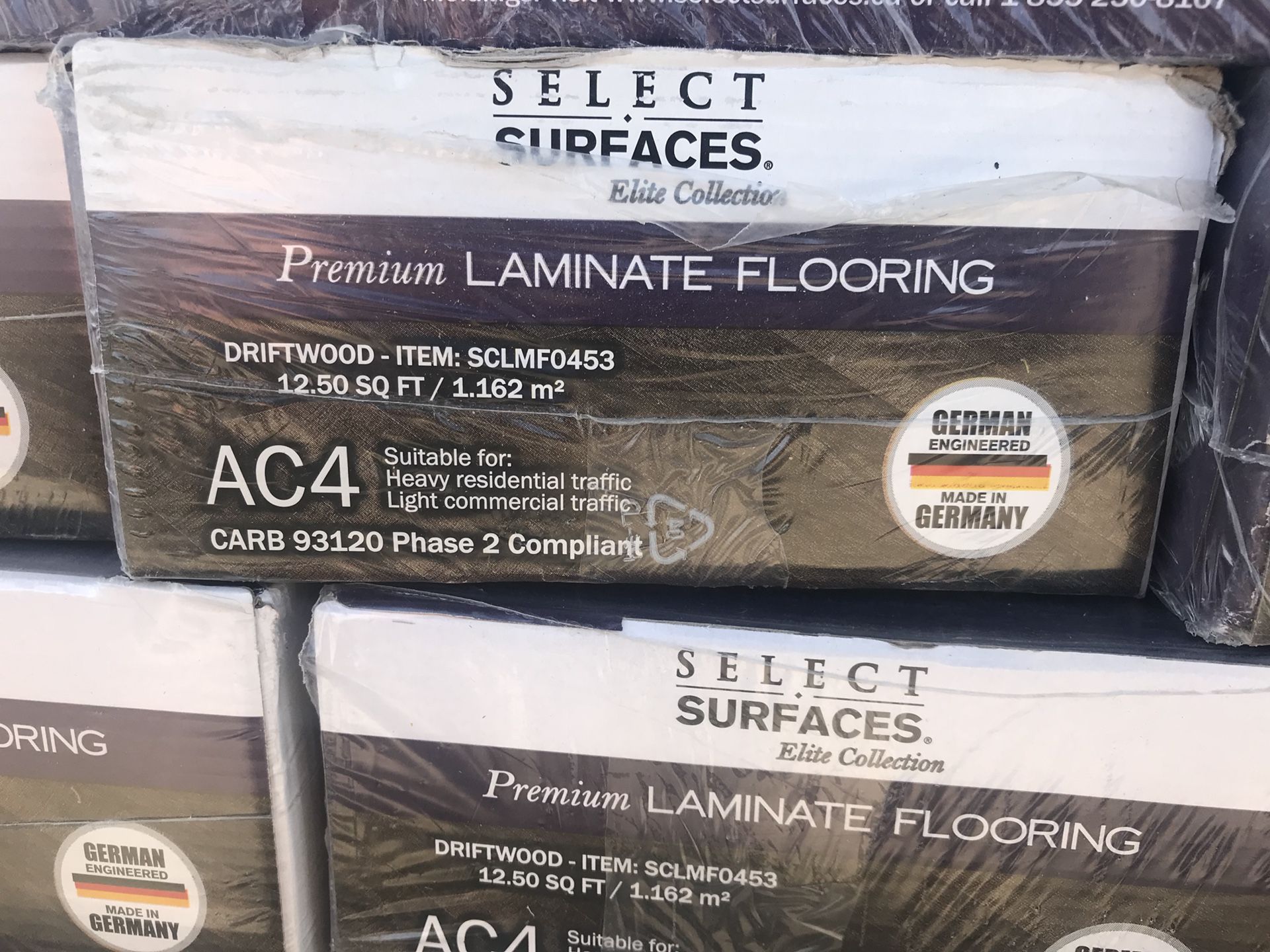 Select surfaces elite collection laminate flooring-“Driftwood”