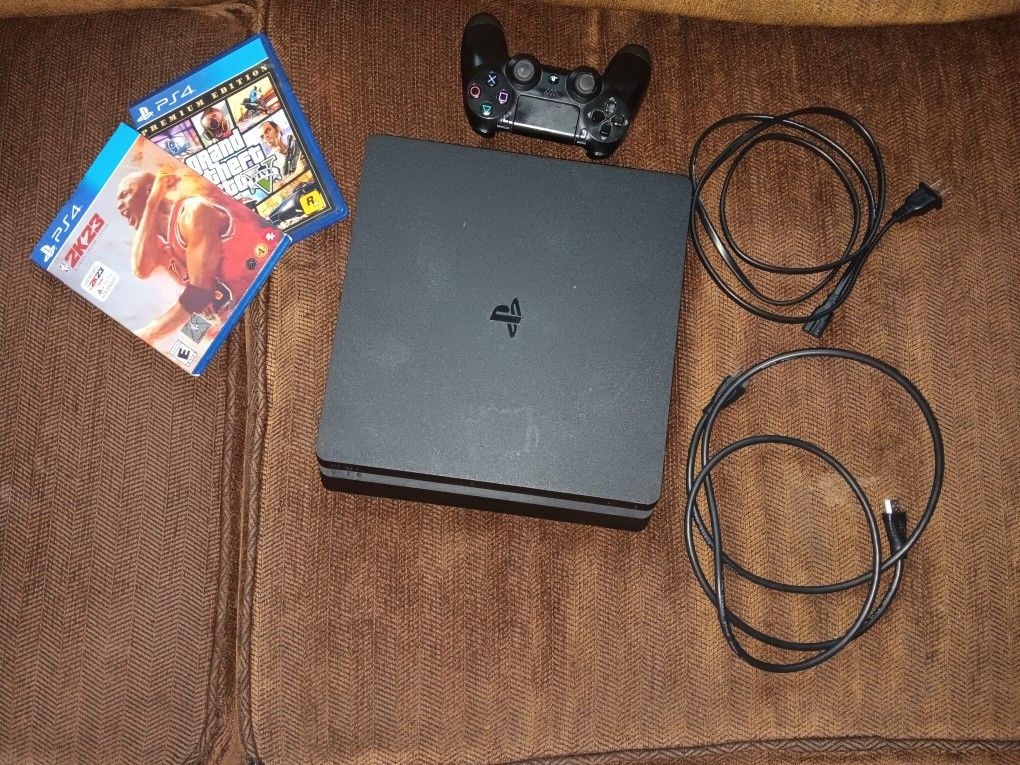 Ps4 With Games