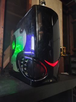 Custom PC. 2TB, Core i7, GTX graphics, Windows11 V-25H2, MS-office.