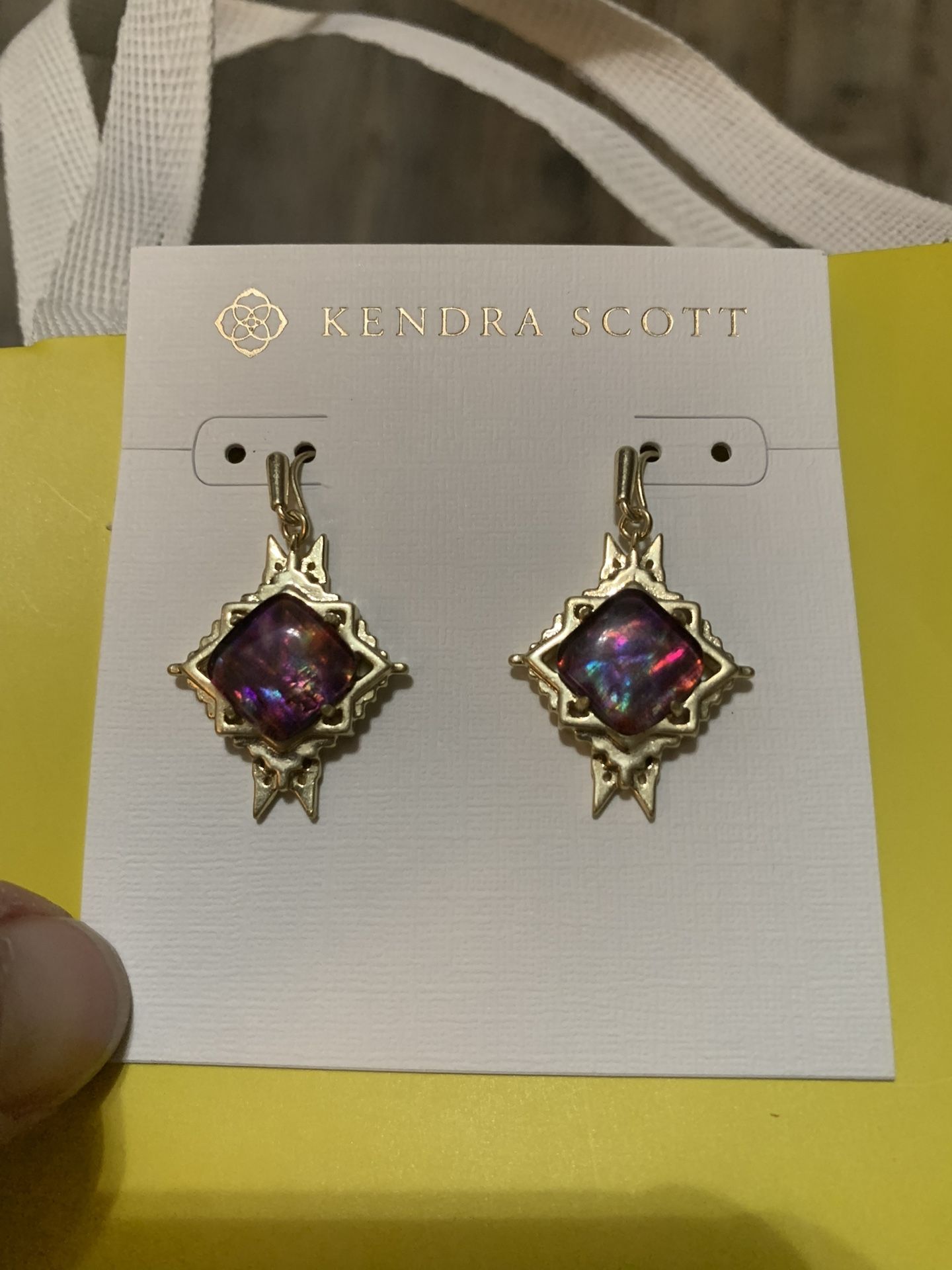 Kendra Scott Iridescent Drop Earrings – Brand New in Gift Packaging $20