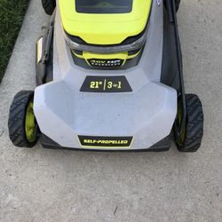 Ryobi 21 Inch Self Propelled Lawn Mower 