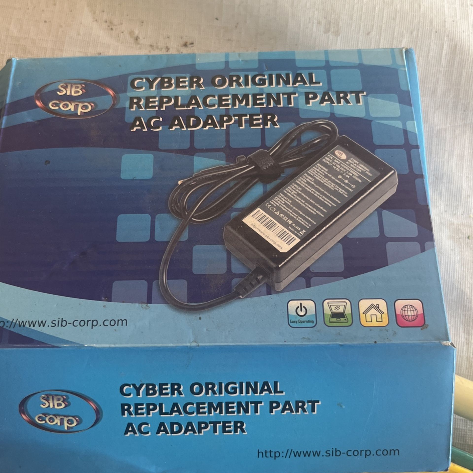 Cyber Original Replaced Part Ac Adapter