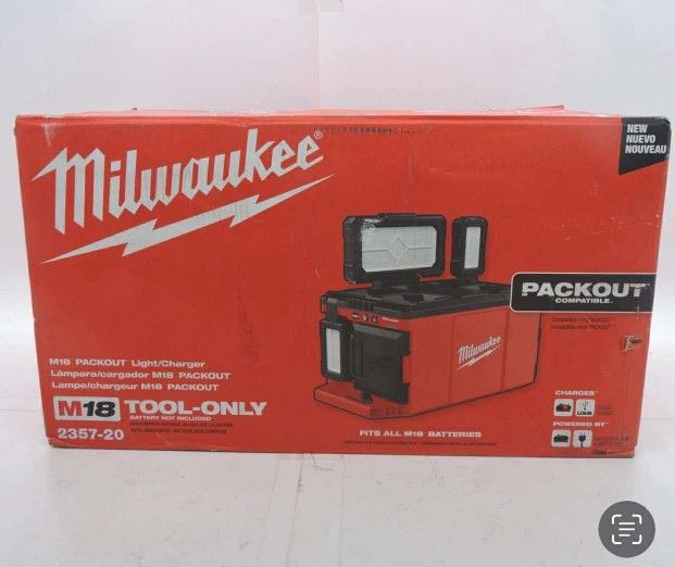 Milwaukee New Light Pack Out 18M