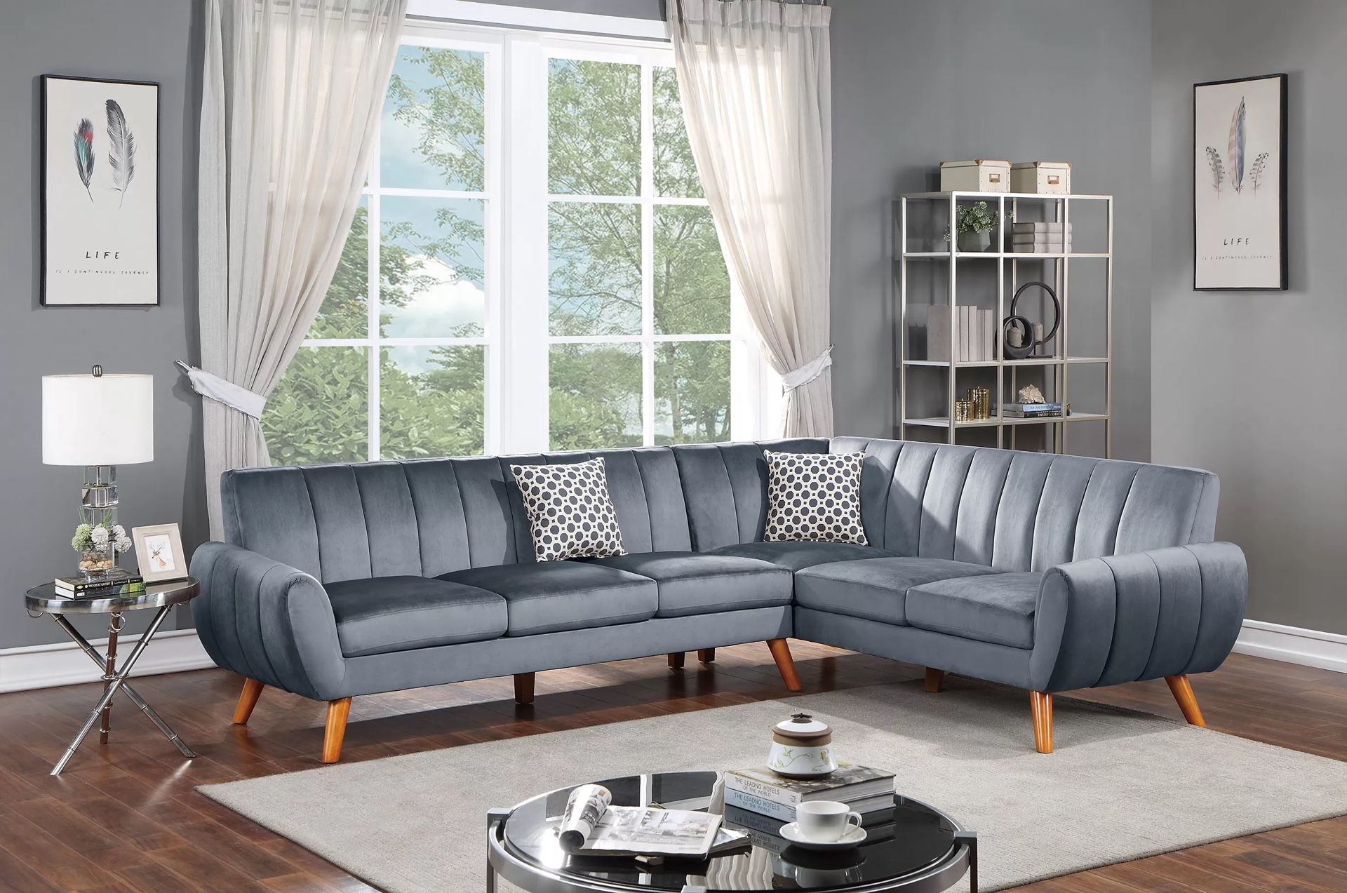 2-Piece Sectional Set W/ 2 Accent Pillows