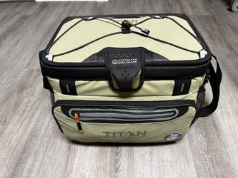 Arctic Zone Titan 30 Can Zipper Less Hardbody Cooler