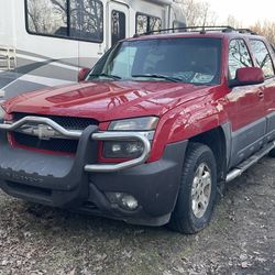 2010 Avalanche(for Parts)