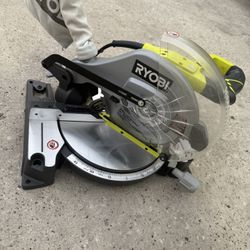 Ryobi 10in Miter Saw 