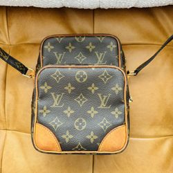 Louis Vuitton Amazon Crossbody 