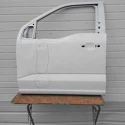 2021-2025 Ford F150 Front Door 
