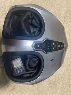 Heated foot massager