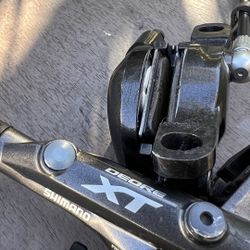 Shimano Deore  XT 950 mm BR-M8000  22.2  Hydraulic FRONT  Disc Brake