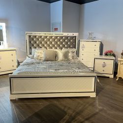 4PC King Bedroom Set 