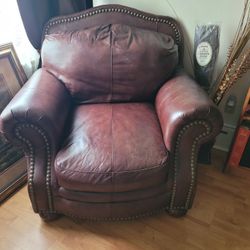 Brown Leather 3 Piece Livingroom Set 