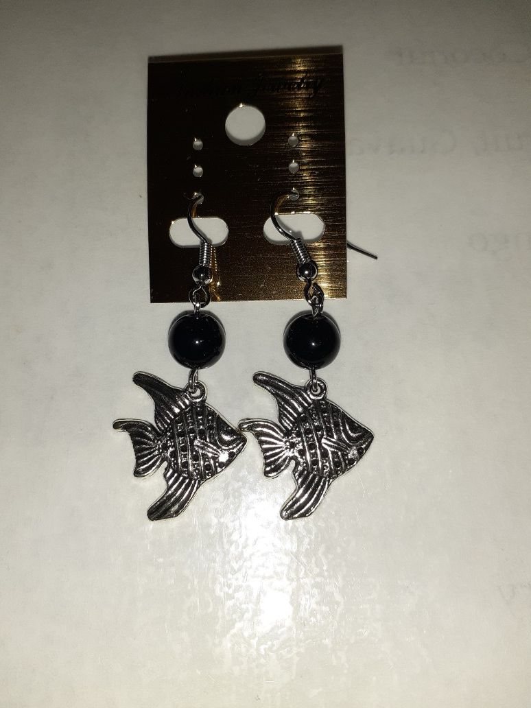 Earrings! $12 each or discounts for bulk!!!