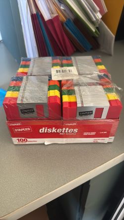 99 Staples Discounts, Ibm Formatted Double-Sided High Density 1.4 4 Mb. All Unused. I’m In Upland.