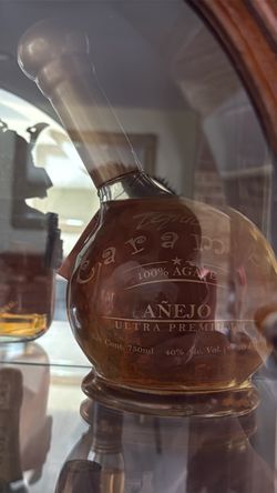 Caramelo Añejo Ultra Premium Tequila 750ml
