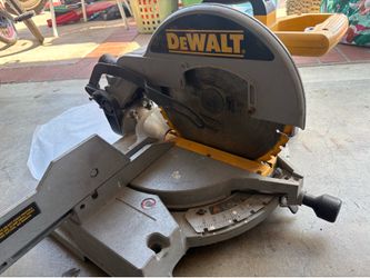DeWalt Miter Saw