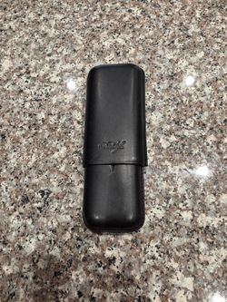 Davidoff Calf Skin Black Leather 2 Rubusto Cigar Holder