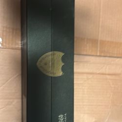 Sealed Box 1996 Dom 