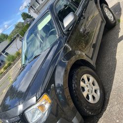 2011 Mazda Tribute