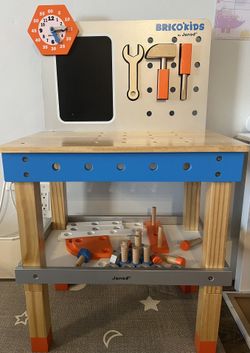 Kids Wood Workbench - Montessori