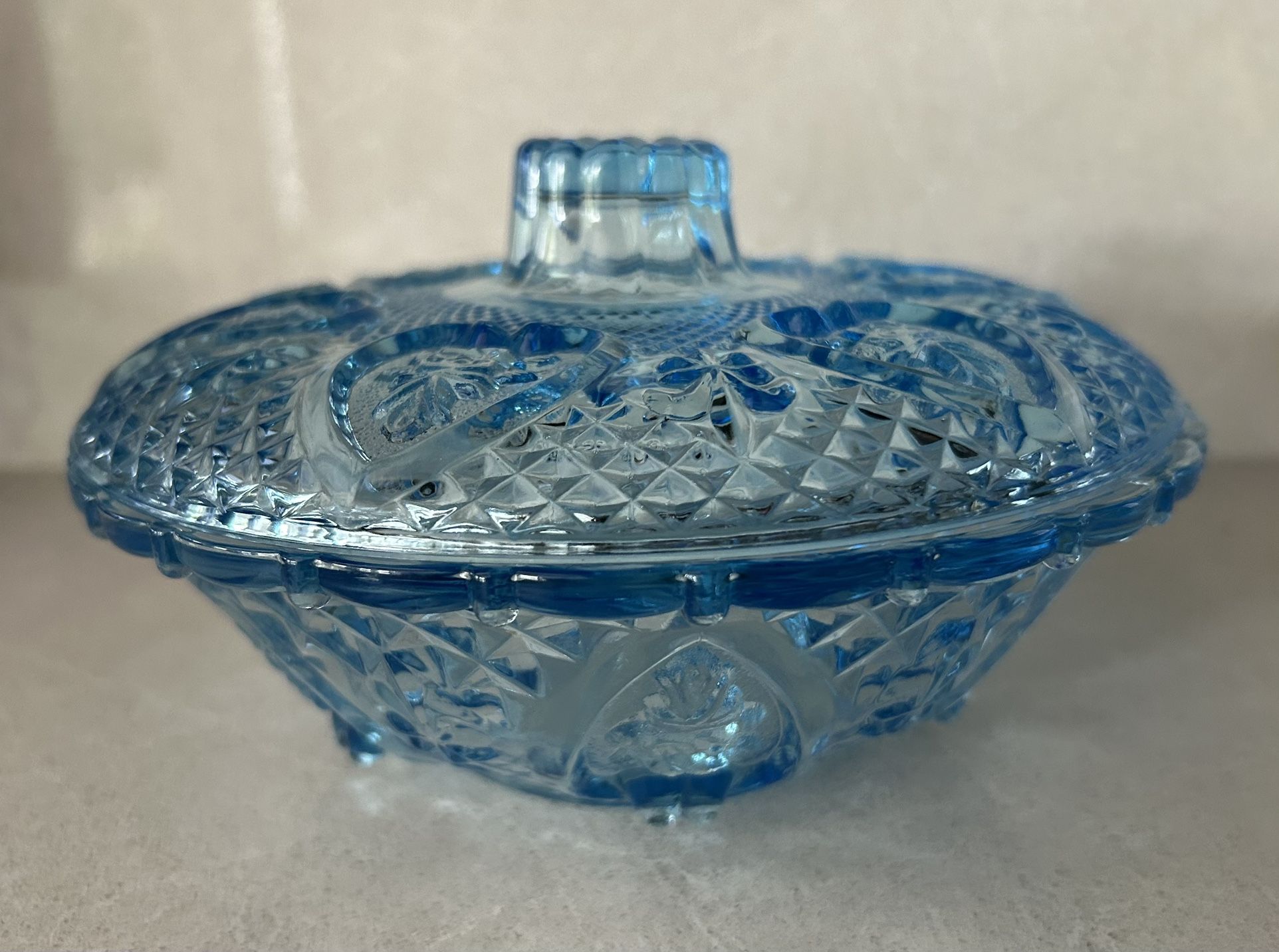 Vintage Indiana Glass Covered Candy/Trinket Dish
