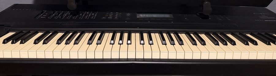 Kurzweil K2500 Workstation Synthesizer