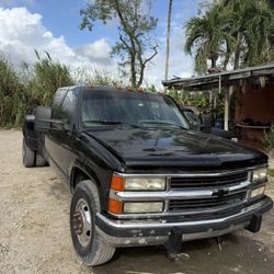 Chevrolet 3500 