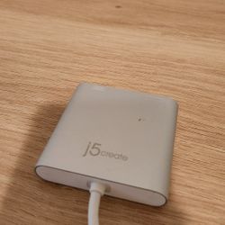 J5create USB 3.0 To Dual HDMI Multi Monitor Adapter 
