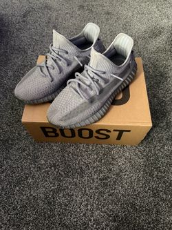 Yeezy 350 Boost V2 “Steel Grey”