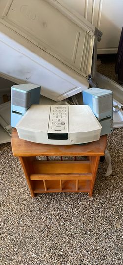 Bose radio and stand